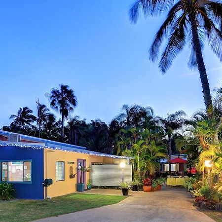 Bargara Gardens Boutique Villas ภายนอก รูปภาพ