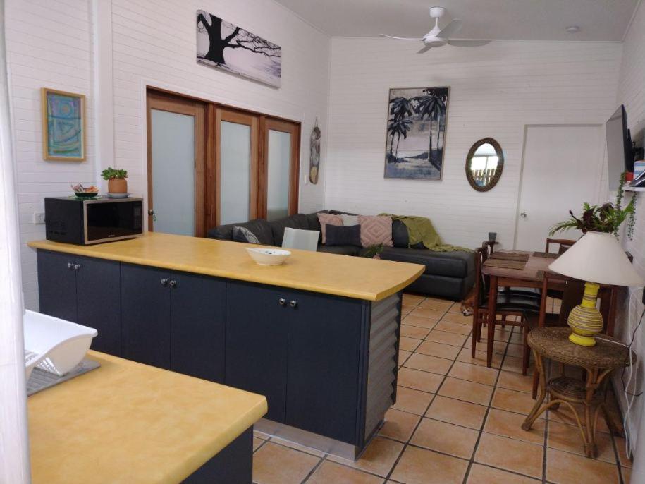Bargara Gardens Boutique Villas ภายนอก รูปภาพ