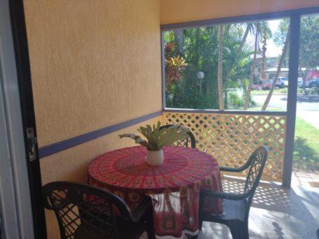 Bargara Gardens Boutique Villas ภายนอก รูปภาพ