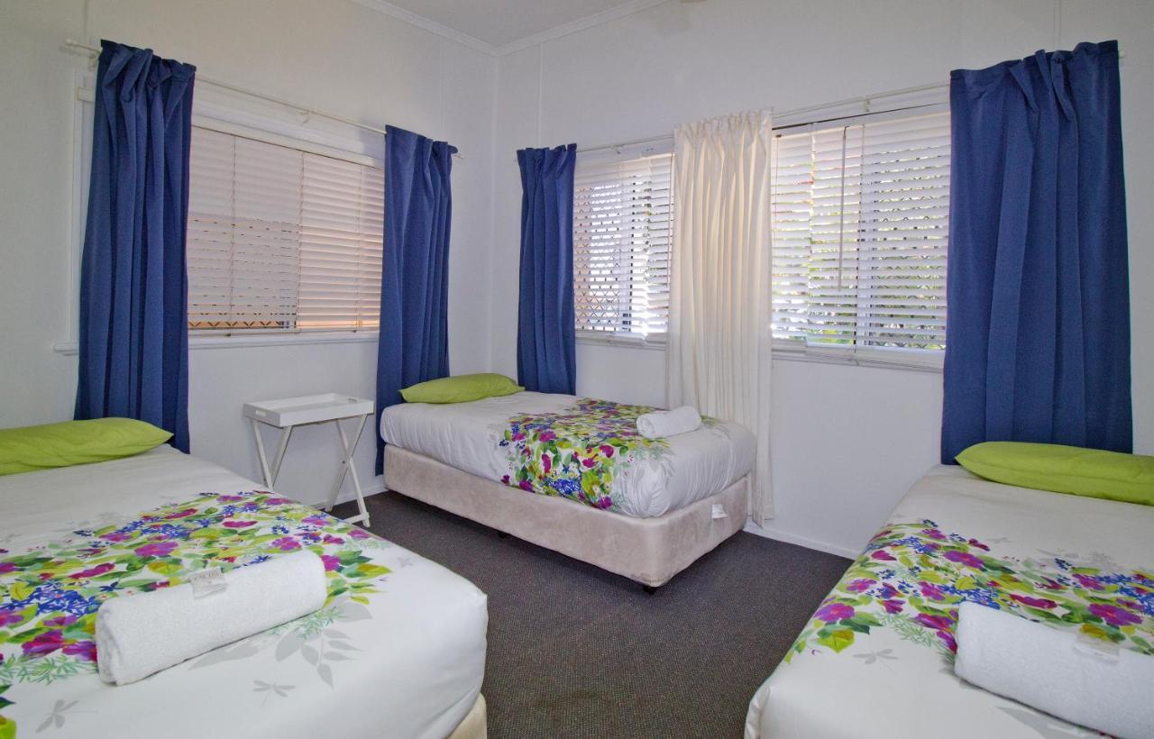 Bargara Gardens Boutique Villas ภายนอก รูปภาพ
