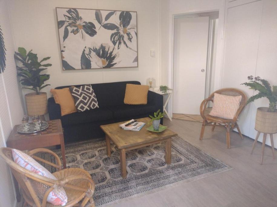 Bargara Gardens Boutique Villas ภายนอก รูปภาพ