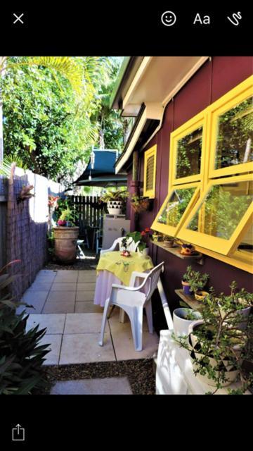 Bargara Gardens Boutique Villas ภายนอก รูปภาพ