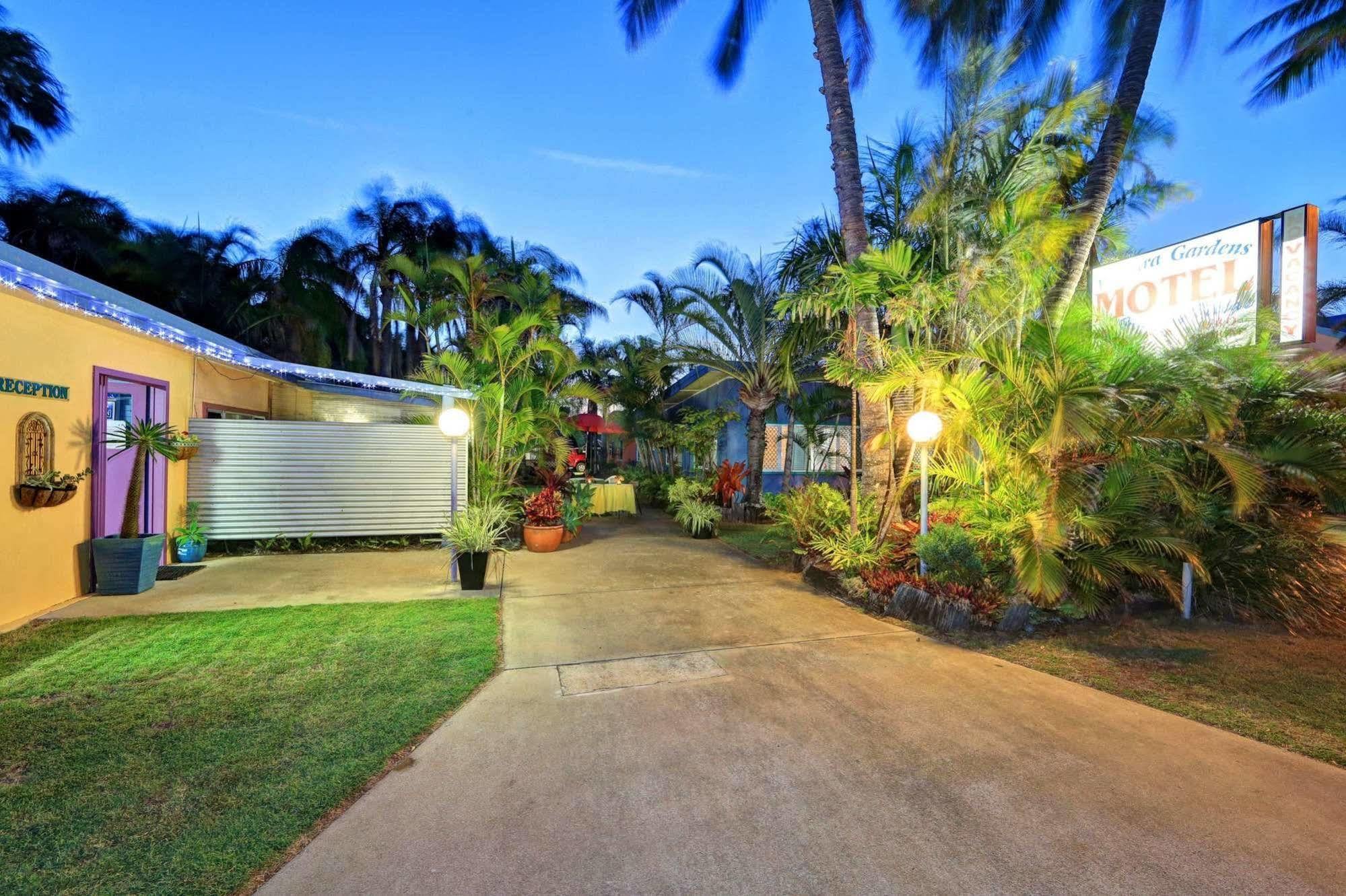 Bargara Gardens Boutique Villas ภายนอก รูปภาพ